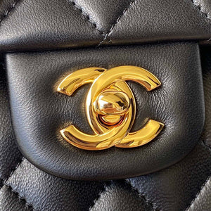 Chanel A01113 Flap Handbag Classic Bag Black Lambskin Gold - Default Title - View 3
