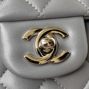 Chanel A01113 Flap Handbag Classic Bag Lambskin Gray Silver - Default Title - View 3