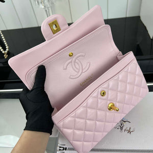 Chanel A01117 Flap Handbag Classic Bag Light Pink Lambskin - Gold - View 16
