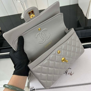 Chanel A01117 Flap Handbag Classic Bag Gray Lambskin - Gold - View 7