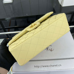 Chanel A01117 Flap Handbag Classic Bag Light Yellow Lambskin - Gold - View 5