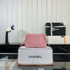 Chanel A01117 Flap Handbag Classic Bag Pink Lambskin - Gold - View 2
