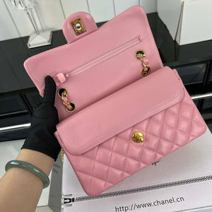 Chanel A01117 Flap Handbag Classic Bag Pink Lambskin - Gold - View 6