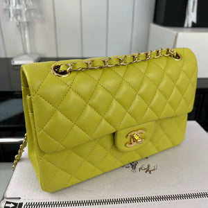 Chanel A01117 Flap Handbag Classic Bag Lemon Yellow Lambskin - Gold - View 3