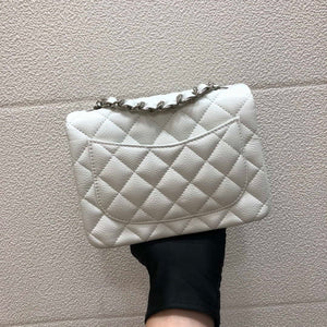 Chanel A35200 Mini Flap Bag 17cm Grained Calfskin Whiet Silver - Default Title - View 2