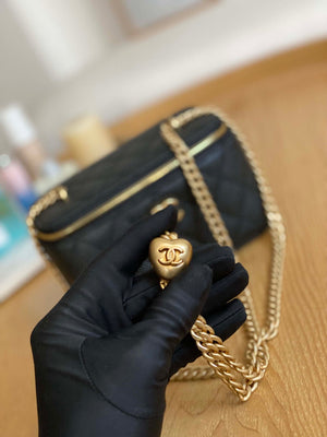 Chanel A68130 Vanity with chain Grained Calfskin Gold Black - Default Title - View 4