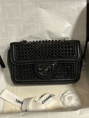 Chanel A8003 25p Evening Bag Lambskin Rhinestones Pearls A01112 Black - Default Title - View 1