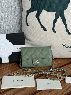 Chanel A81081 Wallet on Chain Shiny Calfskin Green - Default Title - View 1