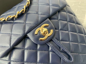 Chanel A91120 Backpack Vintage Lambskin Bag Navy Blue - Gold / Small 25 x 20 x10 ???? - View 4