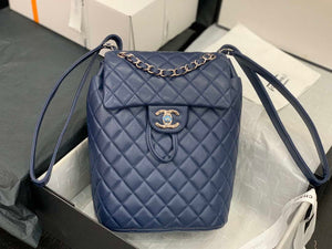 Chanel A91120 Backpack Vintage Lambskin Bag Navy Blue - Gold / Small 25 x 20 x10 ???? - View 12