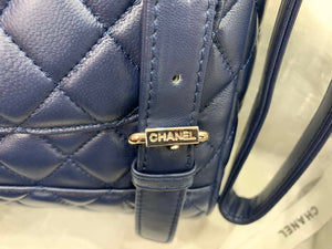 Chanel A91120 Backpack Vintage Lambskin Bag Navy Blue - Gold / Small 25 x 20 x10 ???? - View 15