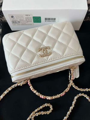 Chanel A96035 CLUTCH Lambskin Vanity Box bag White - Default Title - View 6