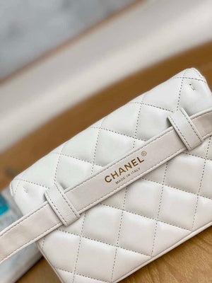 Chanel A99009 Waist bag Lambskin White Gold - Default Title - View 4