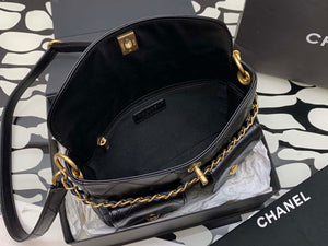 Chanel A99335 Hobo Bag Lambskin & Gold-Tone Metal Black - Default Title - View 10