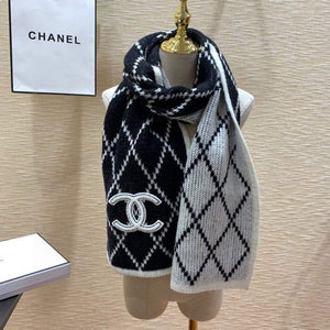 Chanel AA8689 Scarves Chanel Designer Scarf C88633 - Default Title - View 1