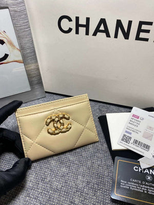 Chanel AP0960 19 CLASSIC CARD HOLDER Lambskin Beige - Default Title - View 1