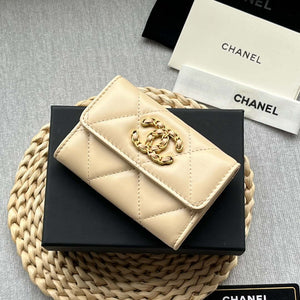 Chanel AP1790 19 flap Card Holder shiny lambskin gold tone ruthenium finish metal Beige - Default Title - View 5