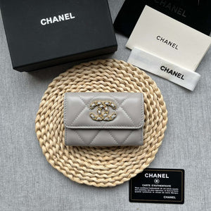 Chanel AP1790 19 flap Card Holder shiny lambskin gold tone ruthenium finish metal Gray - Default Title - View 1
