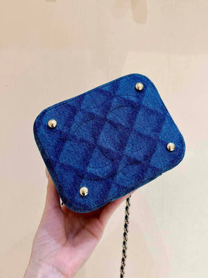 Chanel AP2718 Small Vanity With Chain Denim Blue - Default Title - View 4