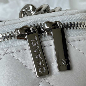 Chanel AP2718 Small Vanity With Chain White Lambskin - Default Title - View 4