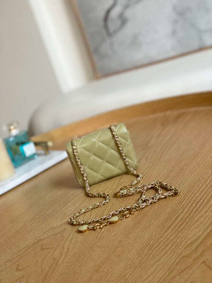 Chanel AP3037 BELT Bag Lambskin Enamel & Gold-Tone Metal Green - Default Title - View 2