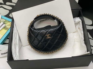 Chanel AP3095 Pouch Lambskin & Gold-Tone Metal Black - Default Title - View 1