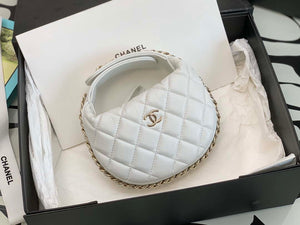 Chanel AP3095 Pouch Lambskin & Gold-Tone Metal White - Default Title - View 2