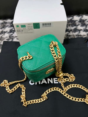 Chanel AP3203 Clutch With Chain Grained Calfskin Green - Default Title - View 2
