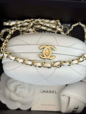 Chanel AP3252 Clutch With Chain Lambskin White - Default Title - View 4