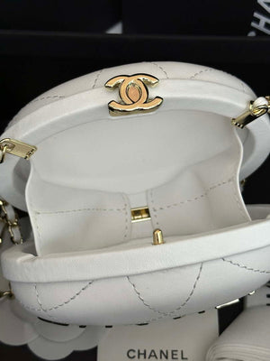 Chanel AP3252 Clutch With Chain Lambskin White - Default Title - View 6
