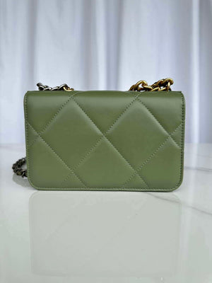 Chanel AP3267 19 Wallet on Chain Woc Shiny Lambskin Green - Silver - View 8
