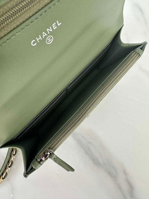 Chanel AP3267 19 Wallet on Chain Woc Shiny Lambskin Green - Silver - View 17