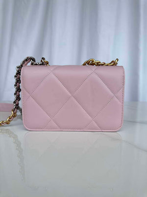 Chanel AP3267 19 Wallet on Chain Woc Shiny Lambskin Pink - Silver - View 2