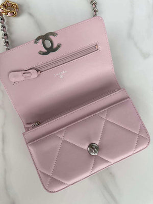 Chanel AP3267 19 Wallet on Chain Woc Shiny Lambskin Pink - Silver - View 15