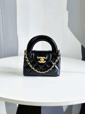 Chanel AP3435 Shiny aged calfskin & gold-tone metal Black - Default Title - View 1