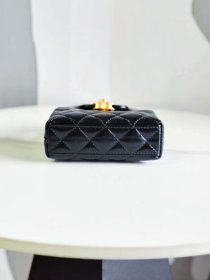 Chanel AP3435 Shiny aged calfskin & gold-tone metal Black - Default Title - View 3