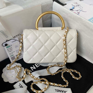 Chanel AP3484 CLUTCH WITH CHAIN Shiny Lambskin & Gold-Tone Metal White - Default Title - View 2