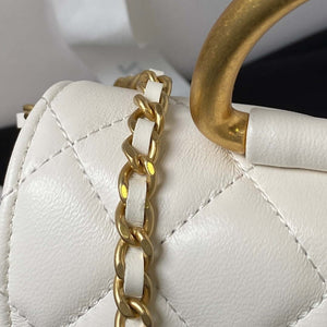 Chanel AP3484 CLUTCH WITH CHAIN Shiny Lambskin & Gold-Tone Metal White - Default Title - View 9