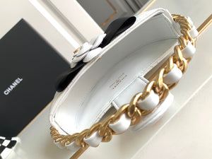 Chanel AP3583 Pouch Mixed Fibers 22cm Calfskin & Gold-Tone Metal White AP3584 - Default Title - View 8