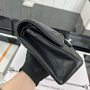 Chanel A01112 Flap Classic 11.12 Handbag Grained Calfskin & Silver-Tone Metal Black - Default Title - View 4