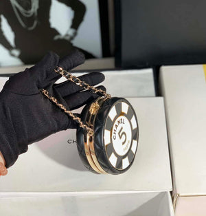 Chanel Ap3704 Clutch With Chain Lambskin Enamel & Gold-Tone Metal Black & White - Default Title - View 3
