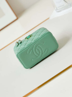 Chanel AP3784 Clutch With Chain Lambskin Vanity Box bag with Enamel buckle AP3231 Green - Default Title - View 6