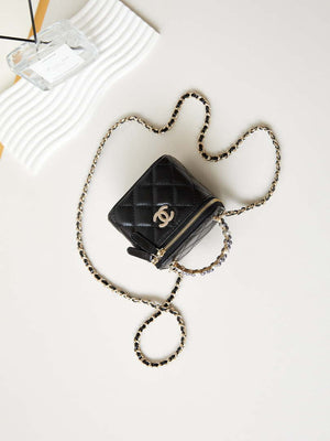 Chanel AP3805 Mini Clutch Lambskin Vanity Box bag With Pearl handle Black - Default Title - View 7