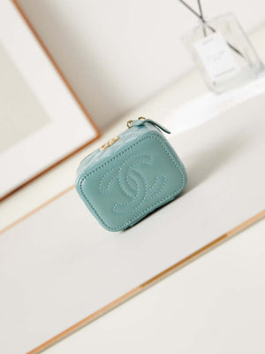 Chanel AP3805 Mini Clutch Lambskin Vanity Box bag With Pearl handle Green - Default Title - View 6