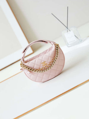 Chanel AP3943 Pouch Grained Shiny Calfskin & Gold-Tone Metal Pink - Default Title - View 1