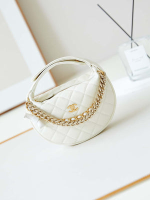Chanel AP3943 Pouch Grained Shiny Calfskin & Gold-Tone Metal White - Default Title - View 1