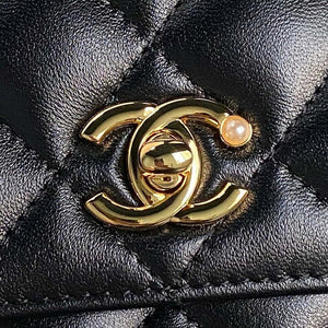 Chanel AP4282 19 Wallet On Chain Shiny Lambskin Imitation Pearls & Gold-Tone Metal Black - Default Title - View 3