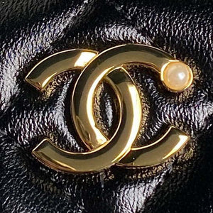 Chanel AP4285 Clutch Pearl with Chain Vanity Box bag Black - Default Title - View 3