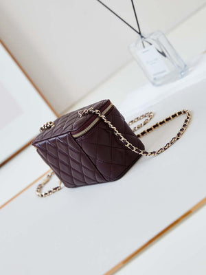Chanel AP4301 Clutch Embossed Rhinestone with Chain Vanity Box bag Dark Red - Default Title - View 4