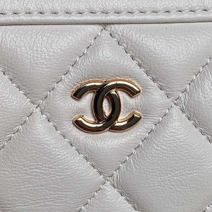 Chanel Ap4515 Clutch With Chain in Lambskin gold White - Default Title - View 3